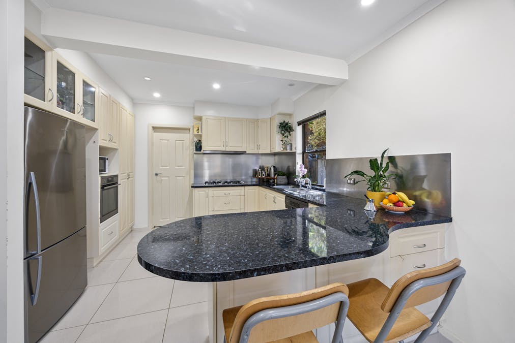 12 Mitchell Avenue, Murray Bridge East, SA, 5253 - Image 8