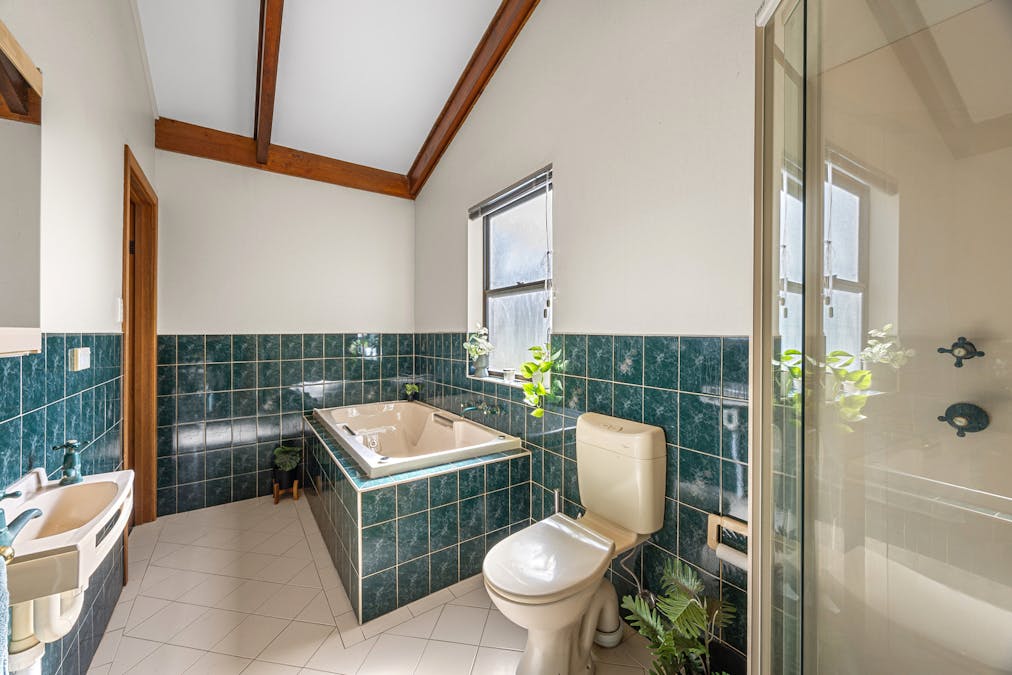 12 Mitchell Avenue, Murray Bridge East, SA, 5253 - Image 15