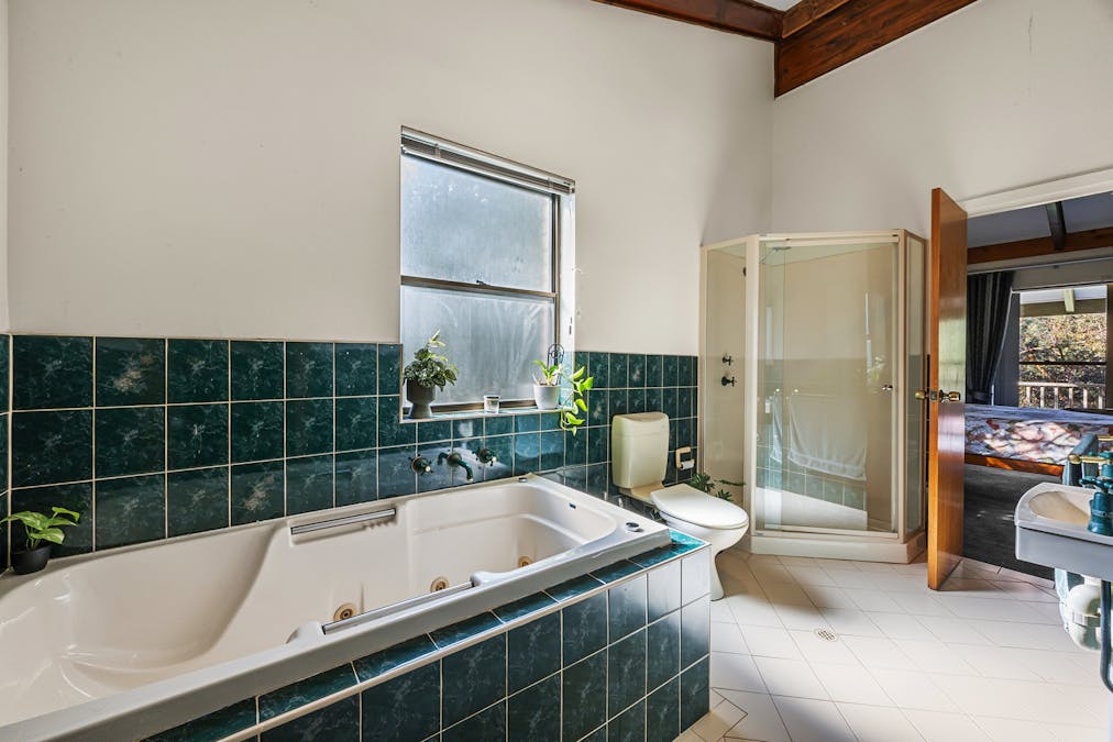 12 Mitchell Avenue, Murray Bridge East, SA, 5253 - Image 16