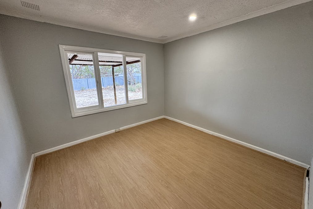 5 Uppill Street, Tammin, WA, 6409 - Image 13