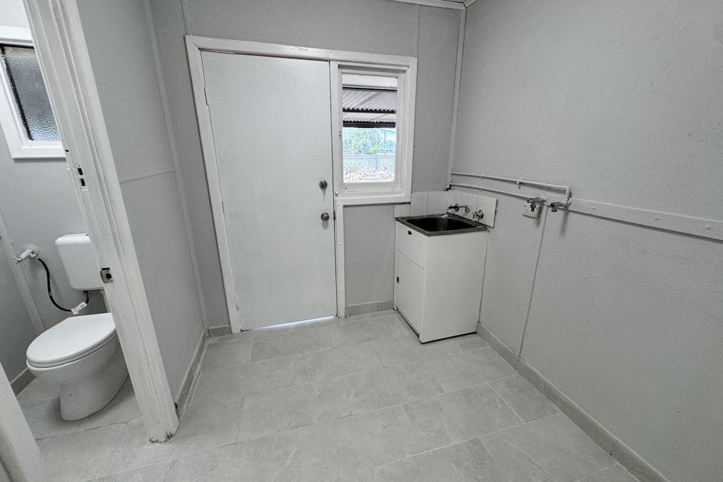 5 Uppill Street, Tammin, WA, 6409 - Image 15