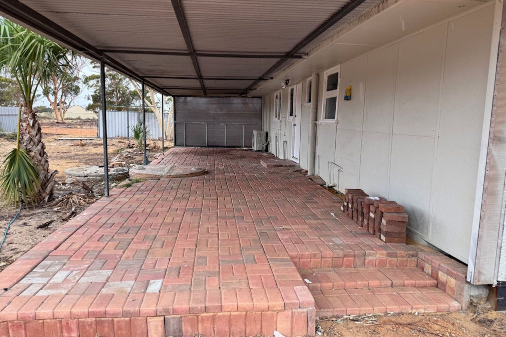 5 Uppill Street, Tammin, WA, 6409 - Image 16