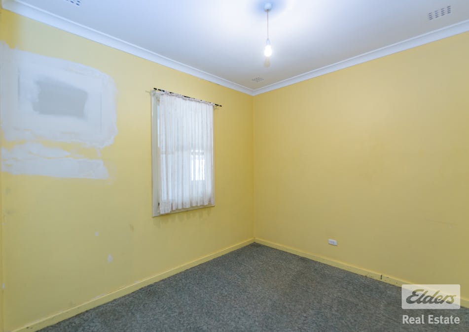 1 Strickland Avenue, Northam, WA, 6401 - Image 10