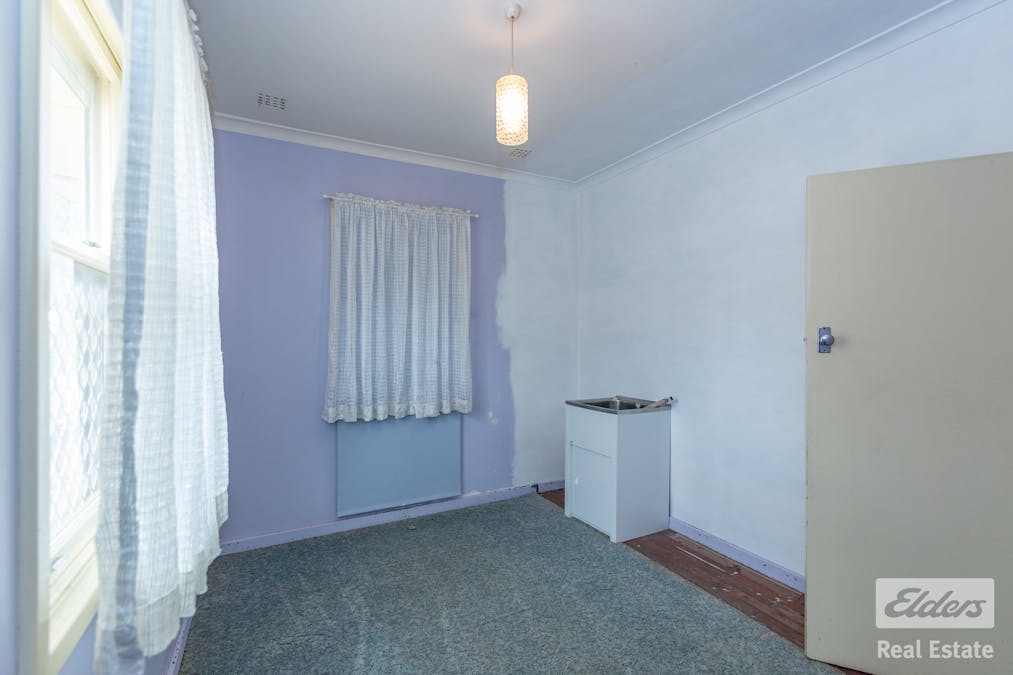 1 Strickland Avenue, Northam, WA, 6401 - Image 14