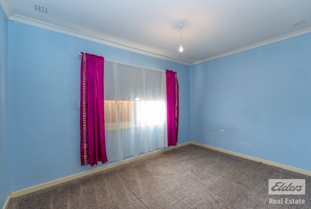 1 Strickland Avenue, Northam, WA, 6401 - Image 11