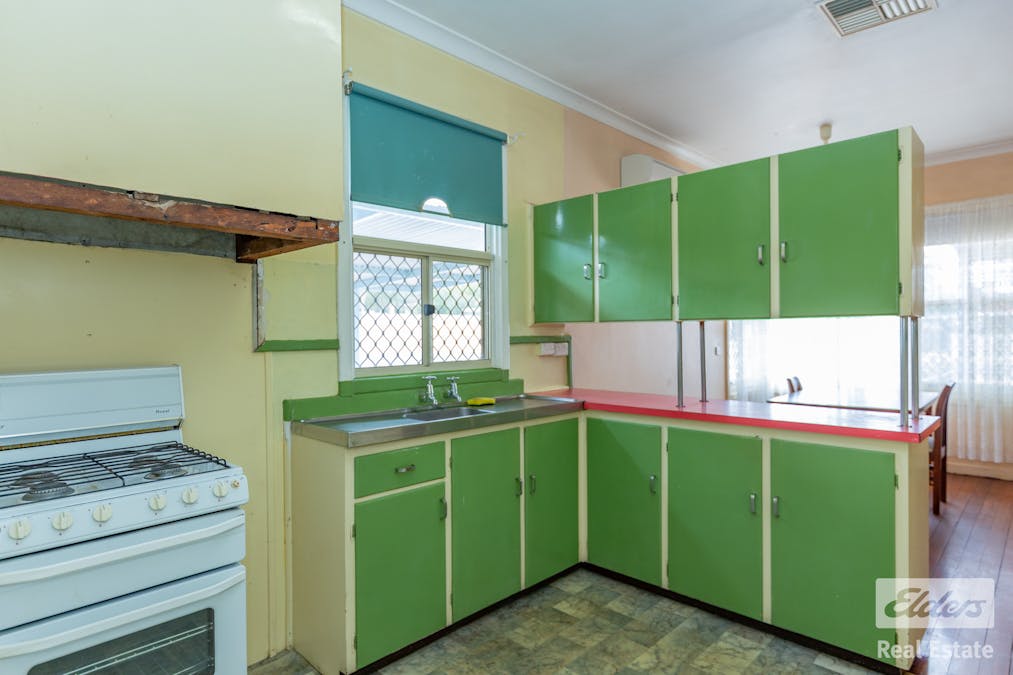 1 Strickland Avenue, Northam, WA, 6401 - Image 9