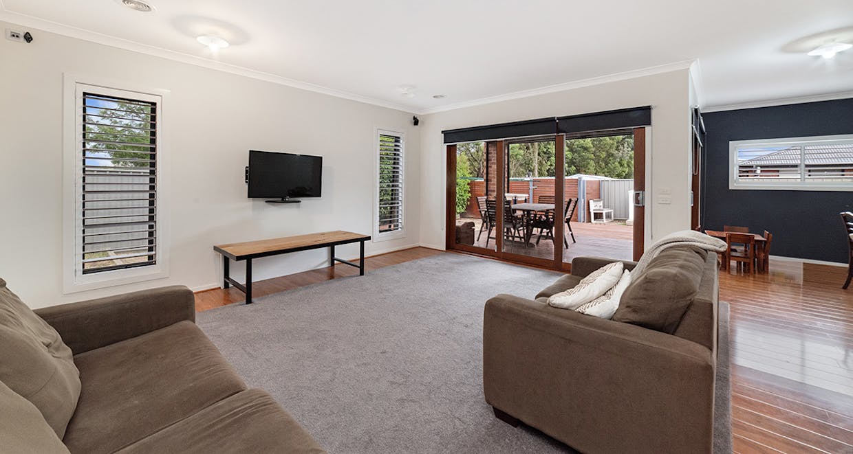 1 School Court, Hamilton, VIC, 3300 - Image 4