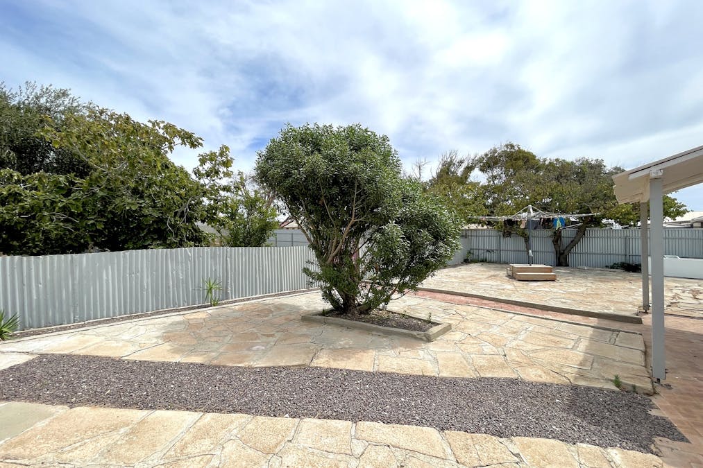 11 Penna Street, Thevenard, SA, 5690 - Image 15