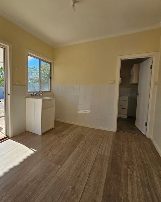 11 Penna Street, Thevenard, SA, 5690 - Image 11