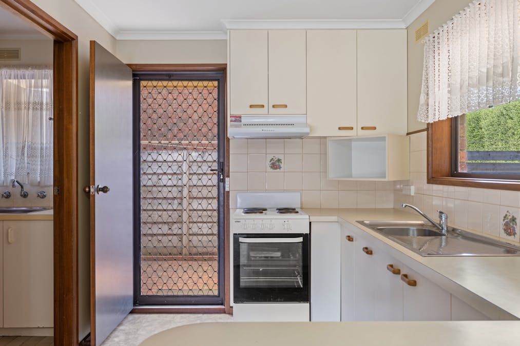 1/31 Peart Street, Leongatha, VIC, 3953 - Image 2