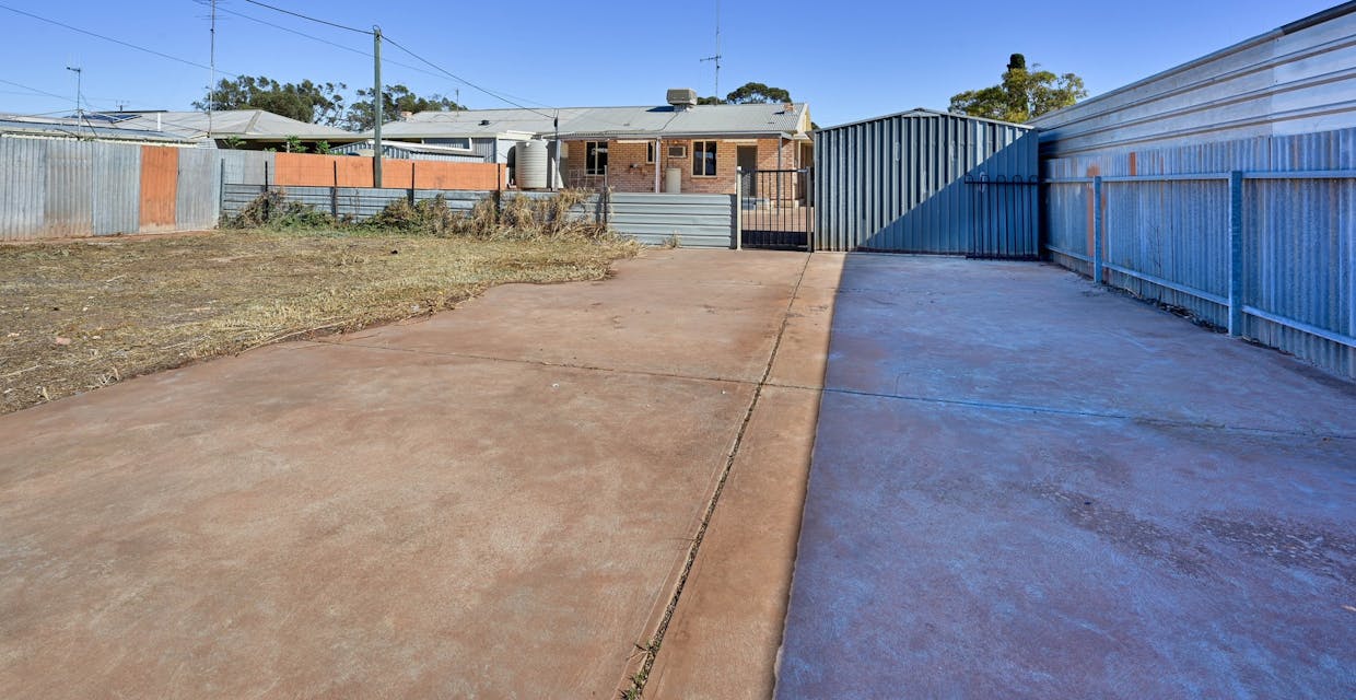 17 Booth Street, Whyalla Stuart, SA, 5608 - Image 16
