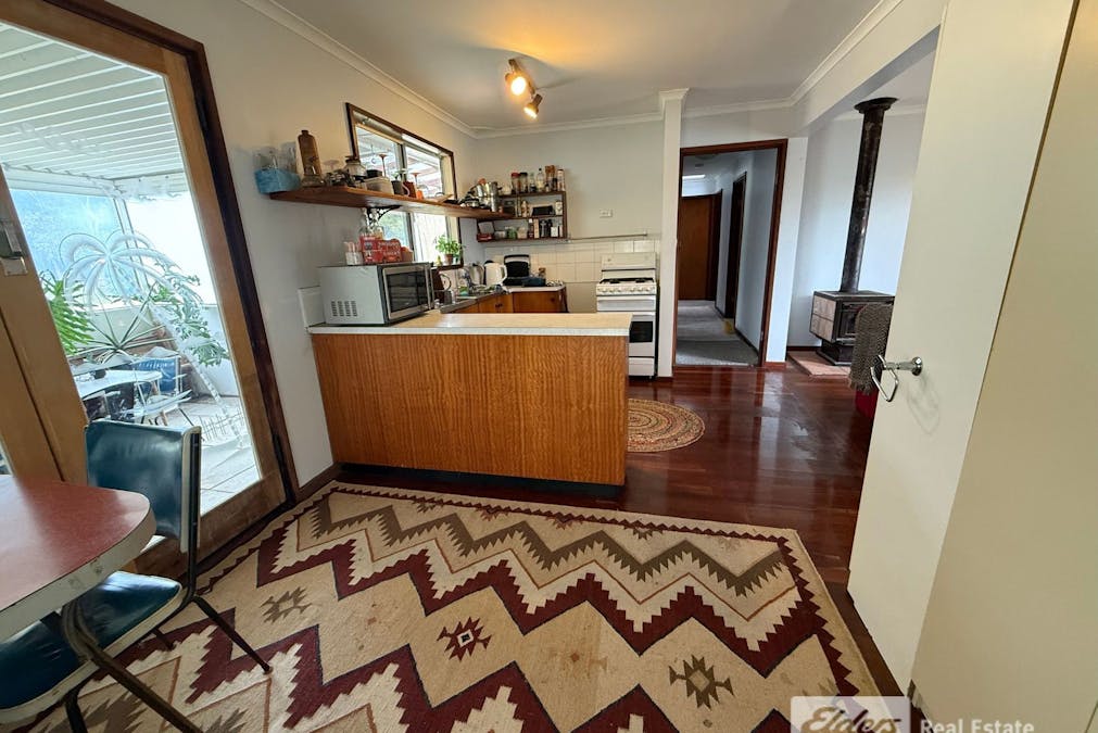 31 Wilson Street, Little Grove, WA, 6330 - Image 2
