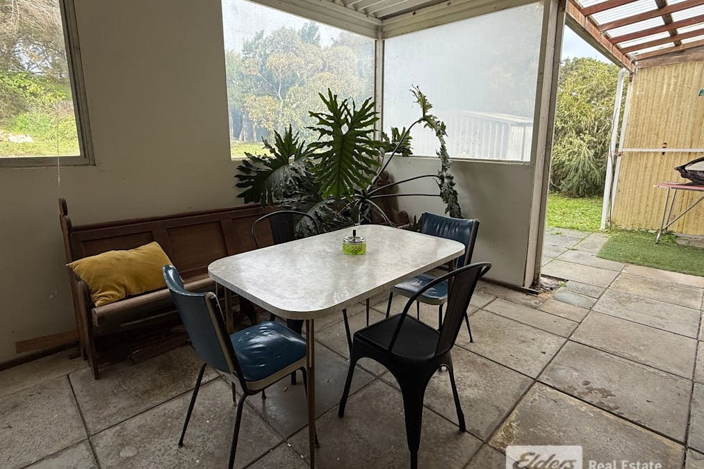 31 Wilson Street, Little Grove, WA, 6330 - Image 8