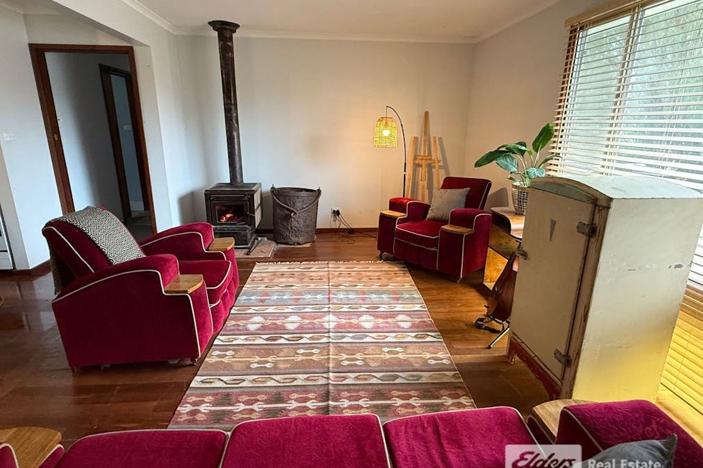 31 Wilson Street, Little Grove, WA, 6330 - Image 1