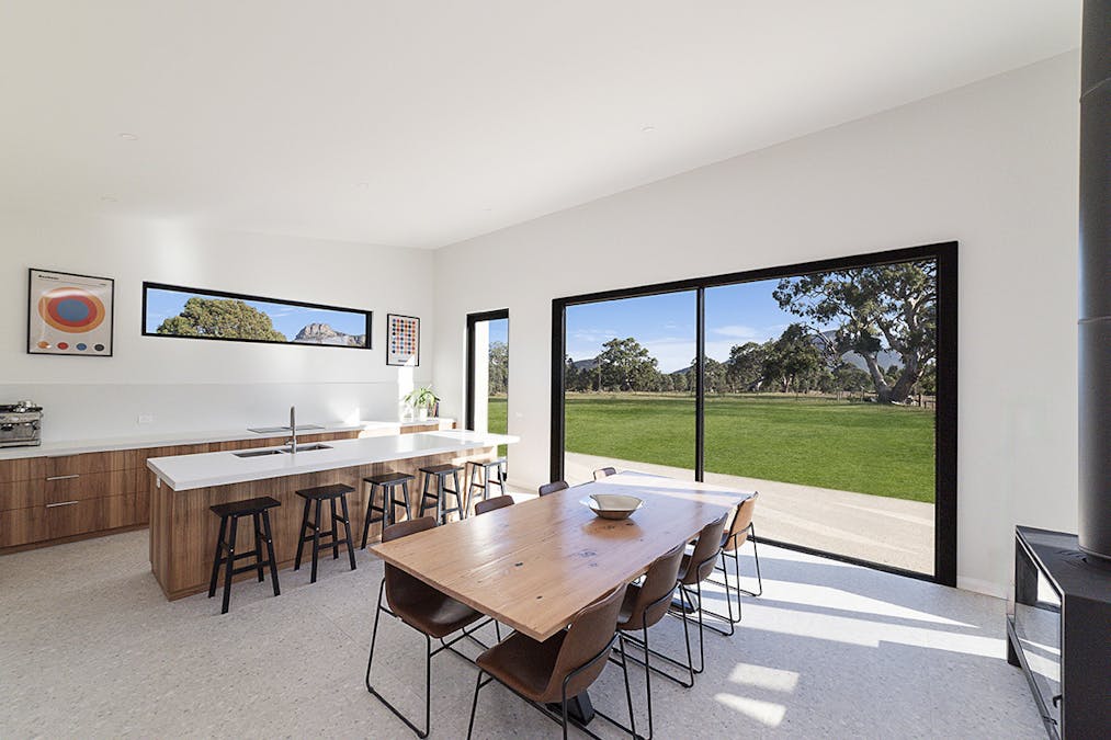 6 Henty Street, Dunkeld, VIC, 3294 - Image 6