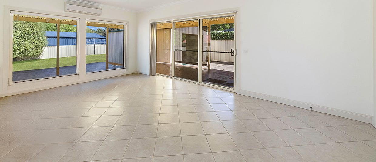 7 Elva Avenue, Hamilton, VIC, 3300 - Image 8