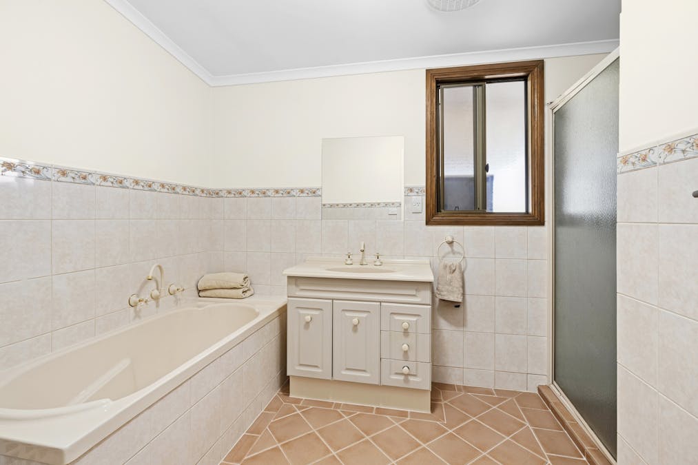 107 Twentyseventh Street, Renmark, SA, 5341 - Image 13