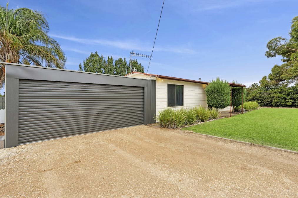 107 Twentyseventh Street, Renmark, SA, 5341 - Image 17