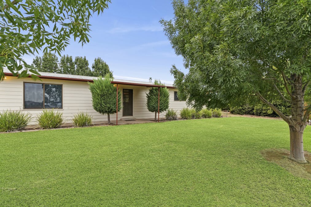107 Twentyseventh Street, Renmark, SA, 5341 - Image 2