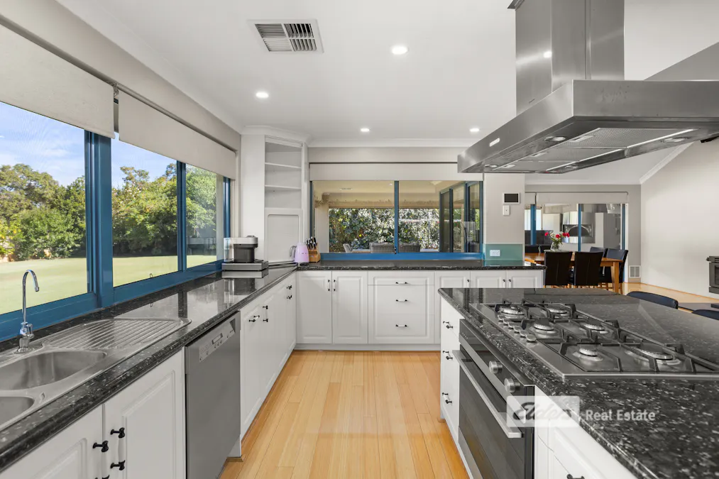 20 Grand Entrance, Australind, WA, 6233 - Image 6