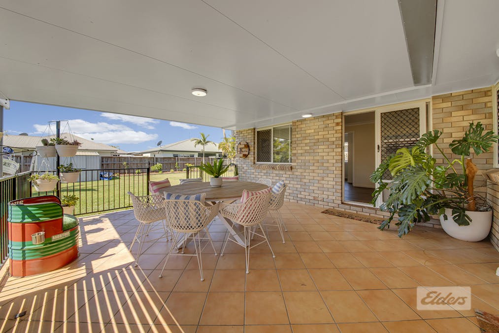 4 Yellowpatch Avenue, Clinton, QLD, 4680 - Image 14