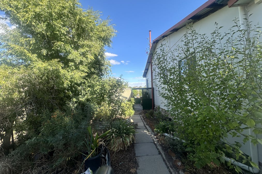25 Taylor Street, Dumbleyung, WA, 6350 - Image 3
