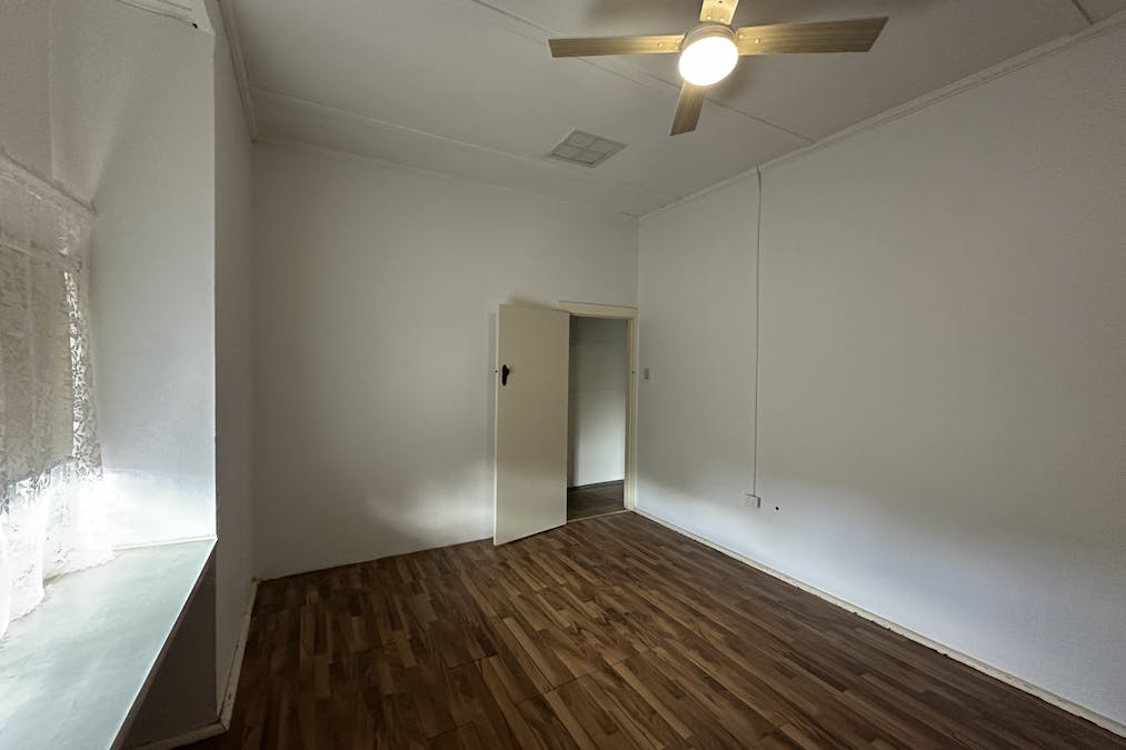 25 Taylor Street, Dumbleyung, WA, 6350 - Image 13