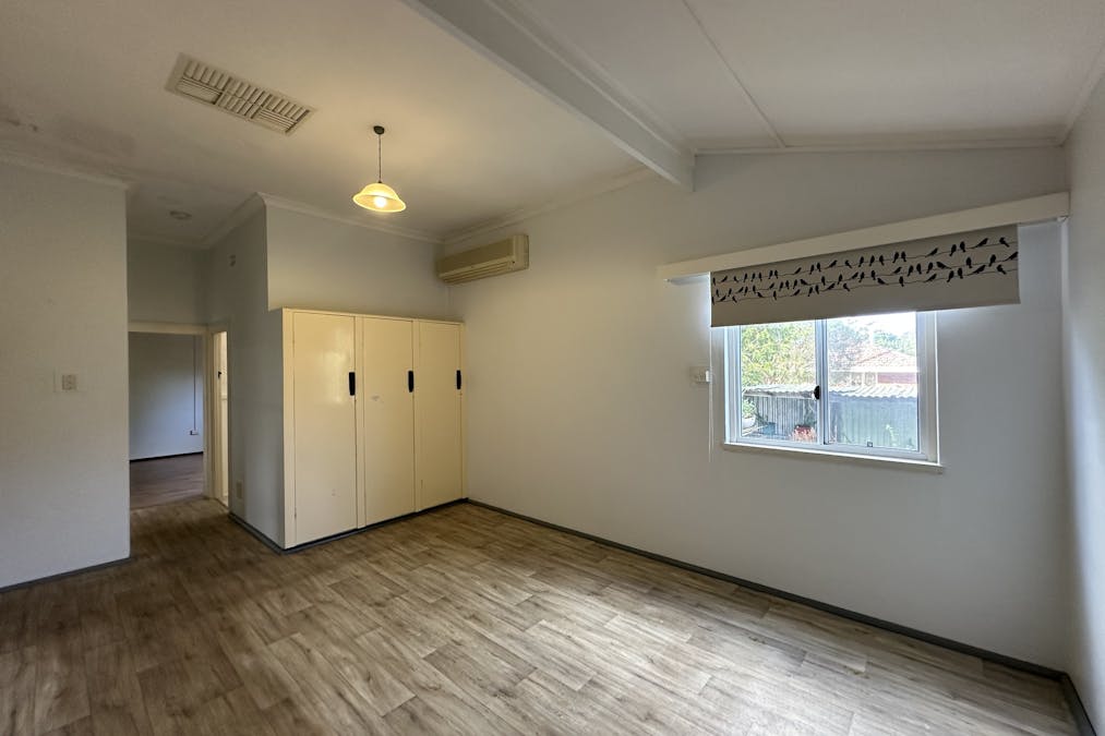 25 Taylor Street, Dumbleyung, WA, 6350 - Image 10