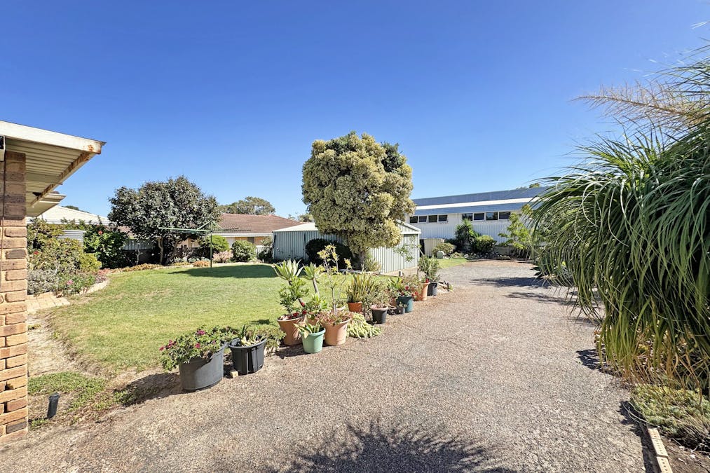 27 Hamersley Street, Esperance, WA, 6450 - Image 18