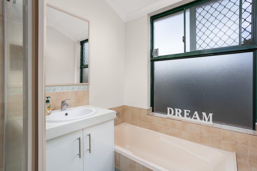 13 Palomino Close, Eaton, WA, 6232 - Image 21