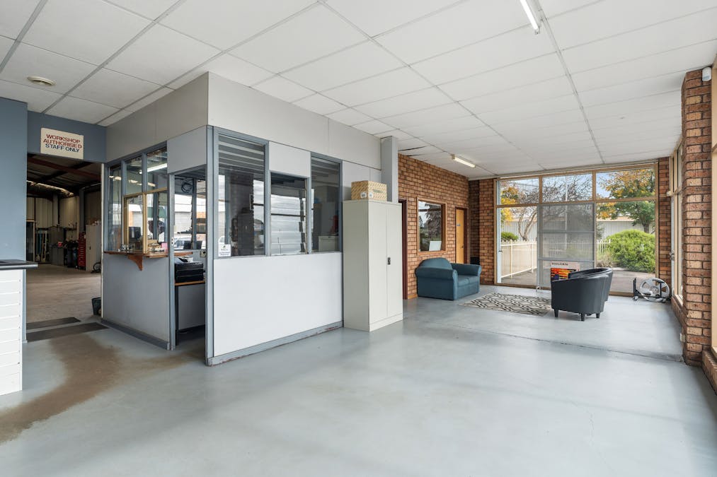 7 Pritchard Street, Manjimup, WA, 6258 - Image 3