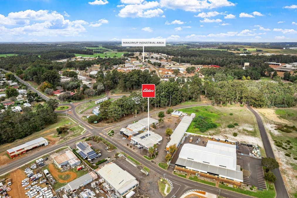 7 Pritchard Street, Manjimup, WA, 6258 - Image 20