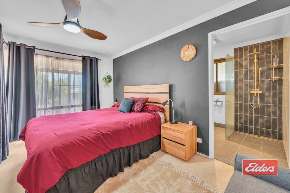 2 Hendy Street, Port Denison, WA, 6525 - Image 10