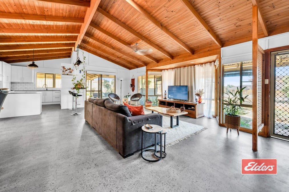 2 Hendy Street, Port Denison, WA, 6525 - Image 2
