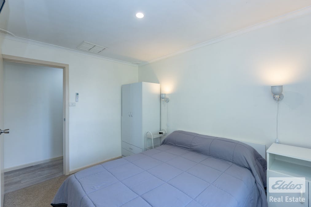 12 Clarkson Street, Northam, WA, 6401 - Image 11