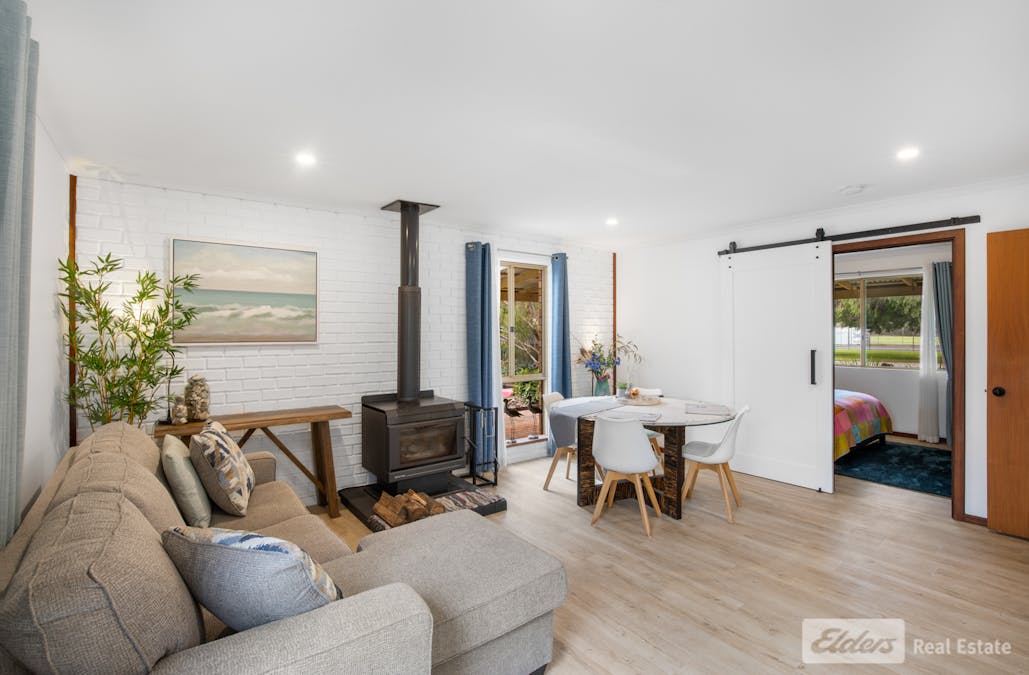 2 Grove Street West, Little Grove, WA, 6330 - Image 12