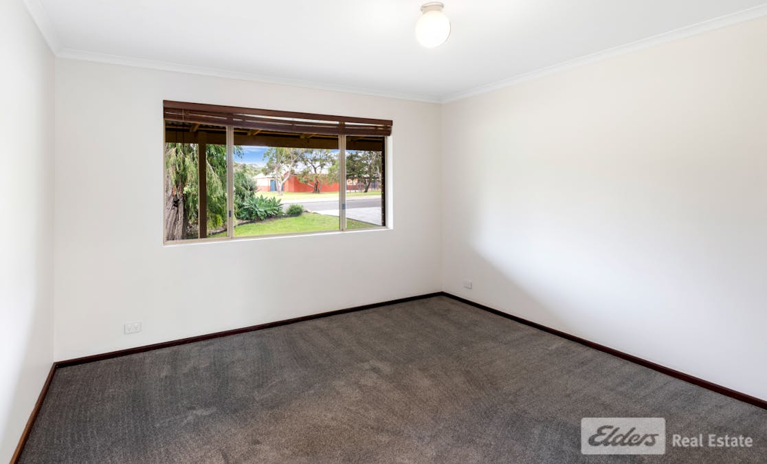 2 Grove Street West, Little Grove, WA, 6330 - Image 21