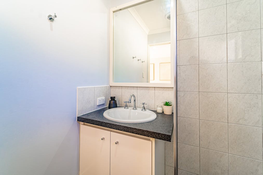 23 Mulloway Place, Warnbro, WA, 6169 - Image 7
