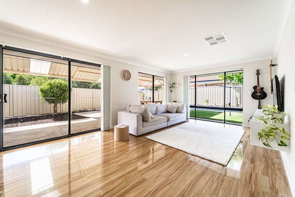 23 Mulloway Place, Warnbro, WA, 6169 - Image 1