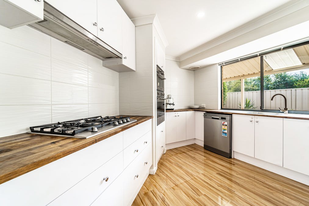 23 Mulloway Place, Warnbro, WA, 6169 - Image 12