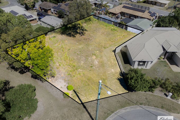 6 Mayflower Court, Clinton, QLD, 4680 - Image 1