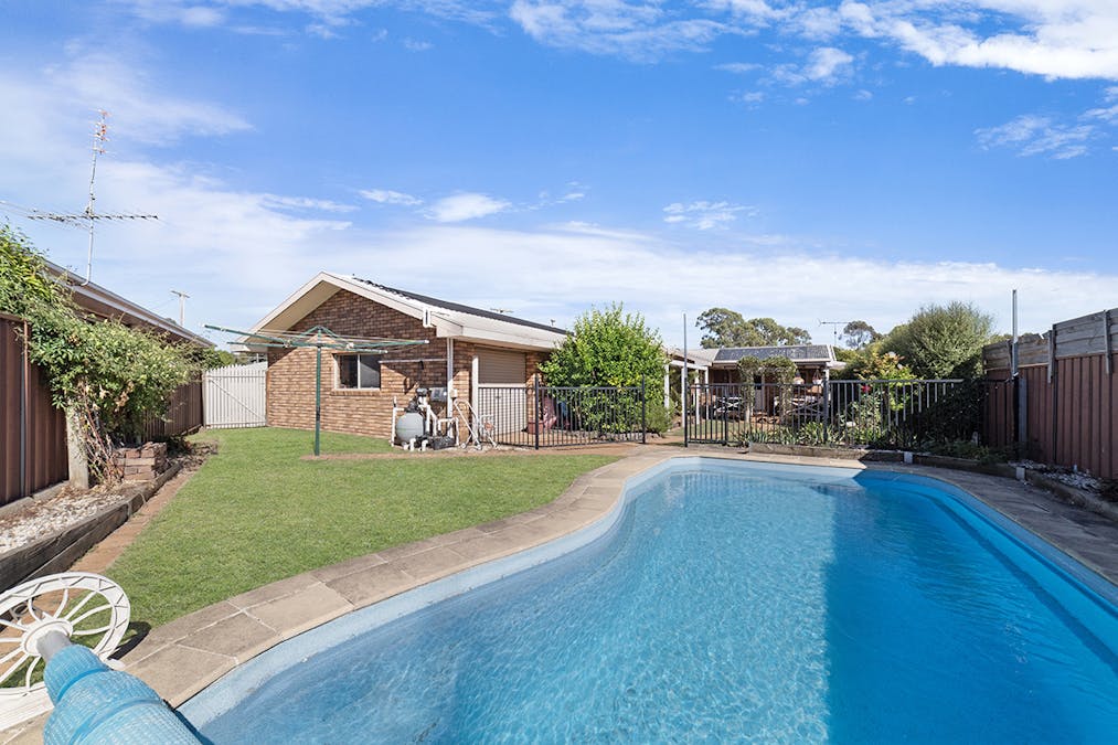 5 Mason Court, Hamilton, VIC, 3300 - Image 11