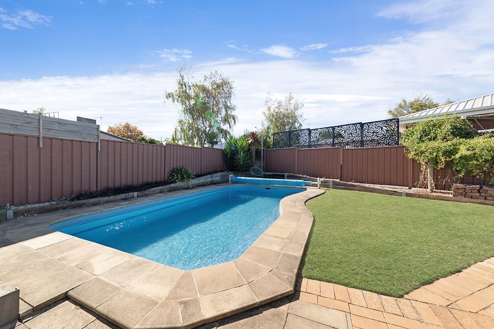 5 Mason Court, Hamilton, VIC, 3300 - Image 12