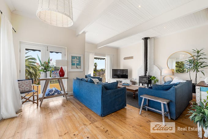 6 Banks Road, Robe, SA, 5276 - Image 1