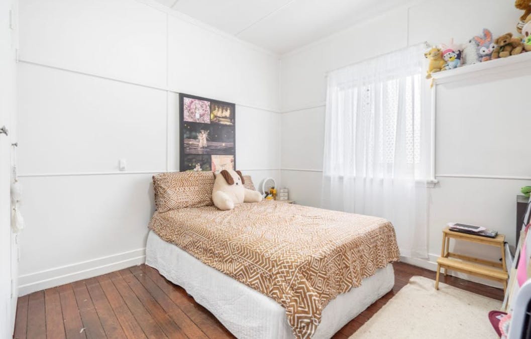 22 Phillip Street, One Mile, QLD, 4305 - Image 7