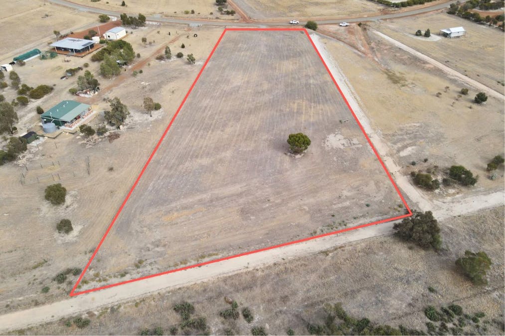 20 Stonestreet Way, Wongan Hills, WA, 6603 - Image 1