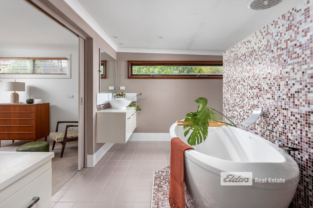 27 Thomas Street, Bunbury, WA, 6230 - Image 18
