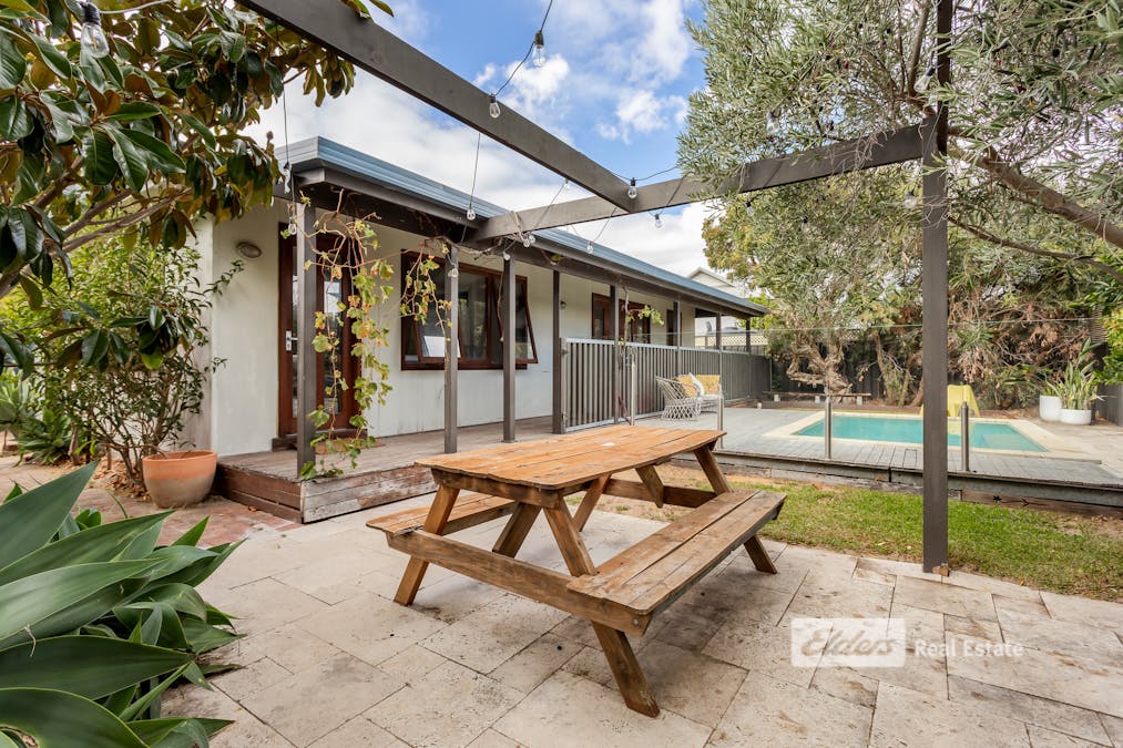 27 Thomas Street, Bunbury, WA, 6230 - Image 20