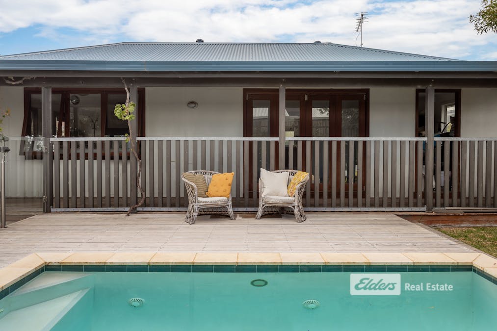 27 Thomas Street, Bunbury, WA, 6230 - Image 23