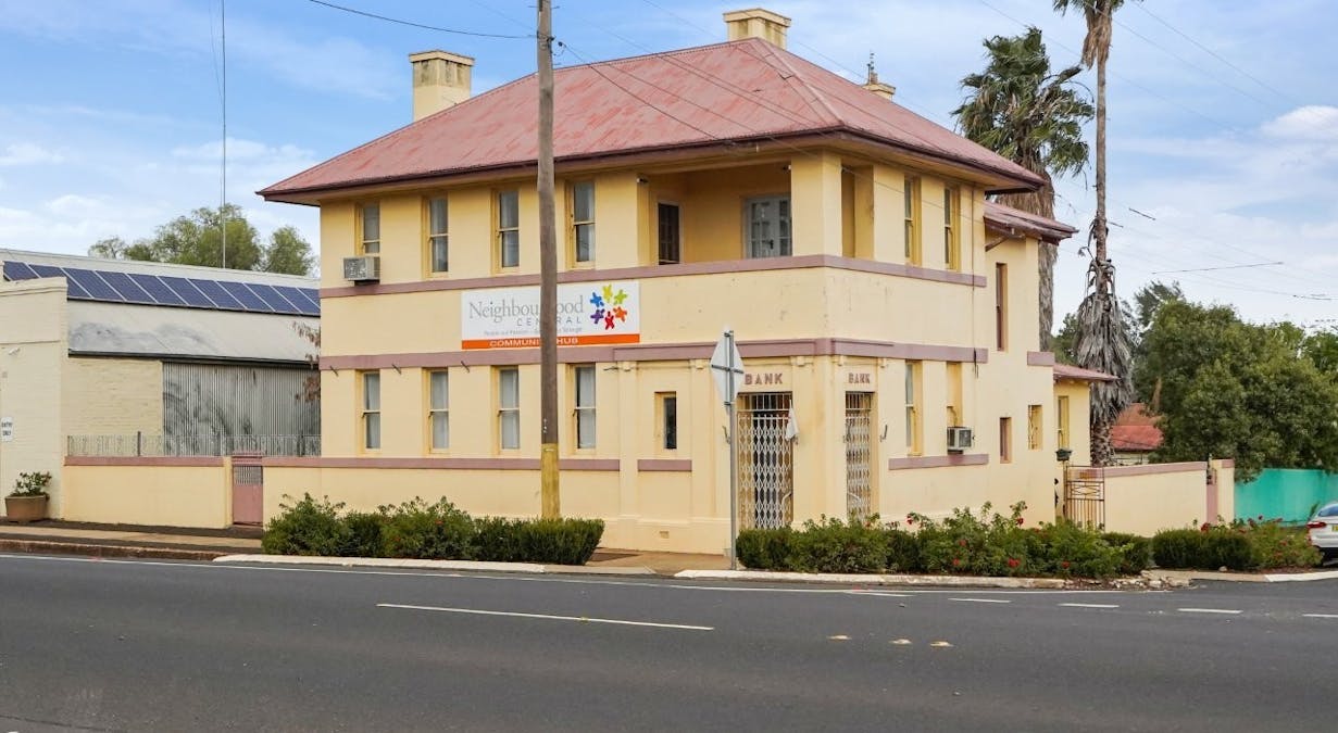 108 Caswell Street, Peak Hill, NSW, 2869 - Image 4